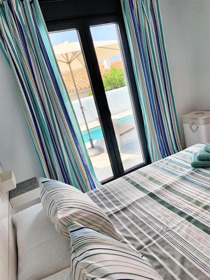 Wonderful House By The Sea Villa เนร์คา ภายนอก รูปภาพ